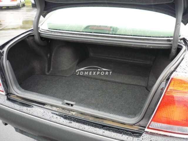 Toyota Crown Majesta 2000 thumbnail 5