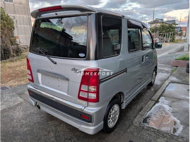 Daihatsu Atrai Wagon 2002 thumbnail 5