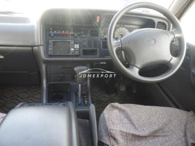 Toyota Hiace Wagon 1996 thumbnail 3