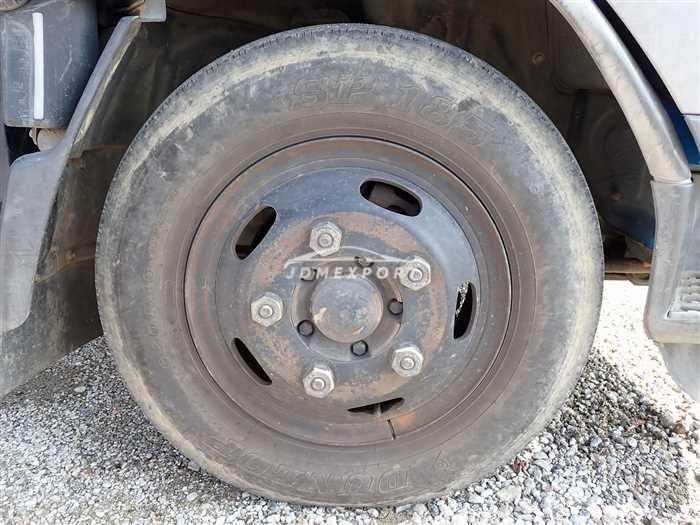 Mitsubishi Fuso Canter 1994 thumbnail 10