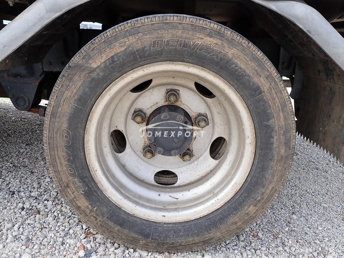 Mitsubishi Fuso Canter 2001 thumbnail 14