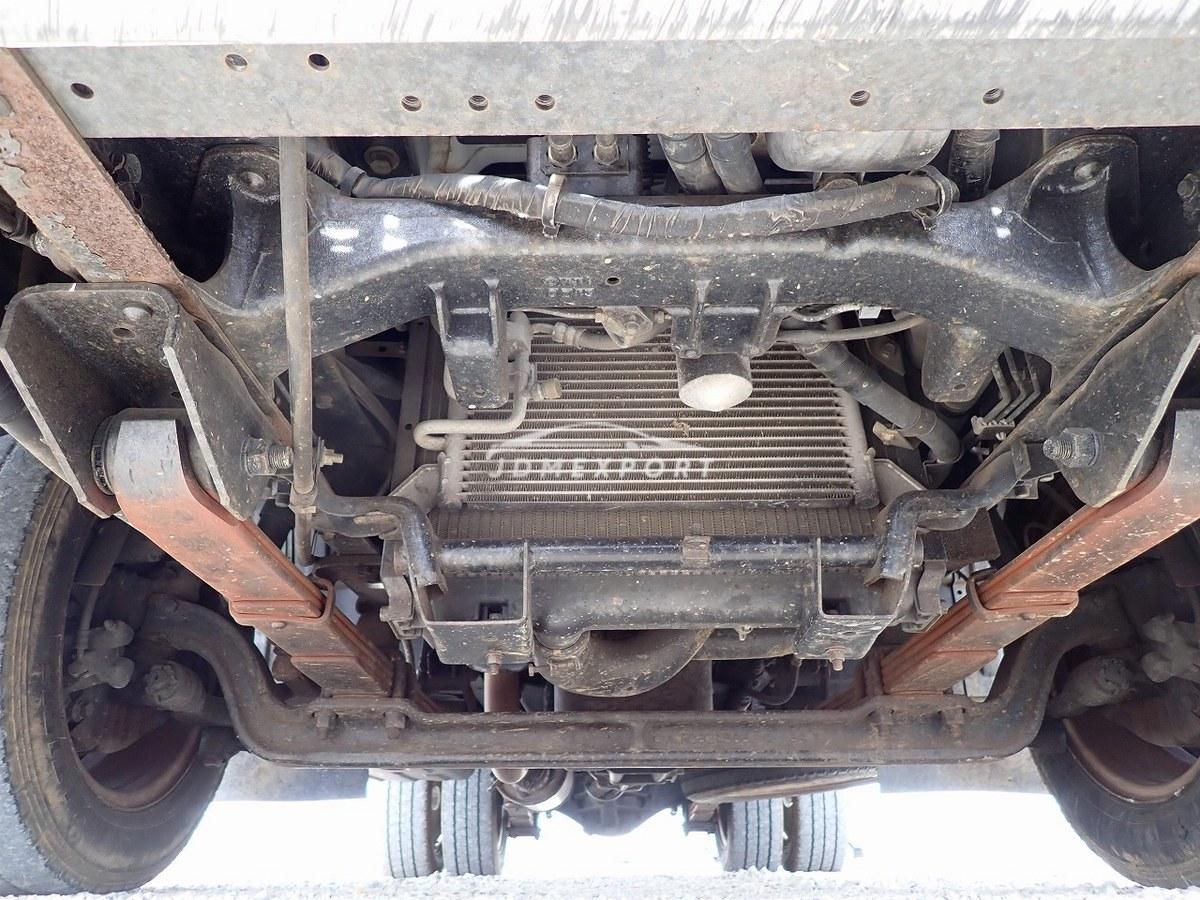 Mitsubishi Fuso Canter 2001 thumbnail 16