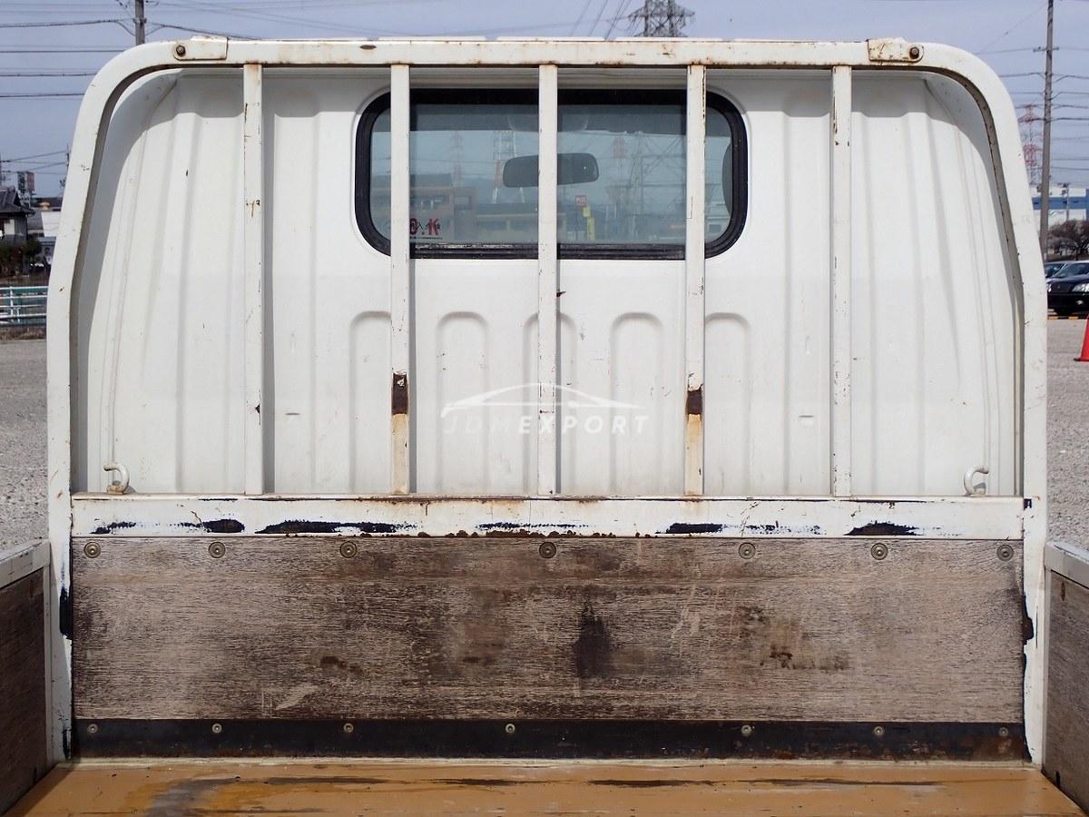 Mitsubishi Fuso Canter 2001 thumbnail 35