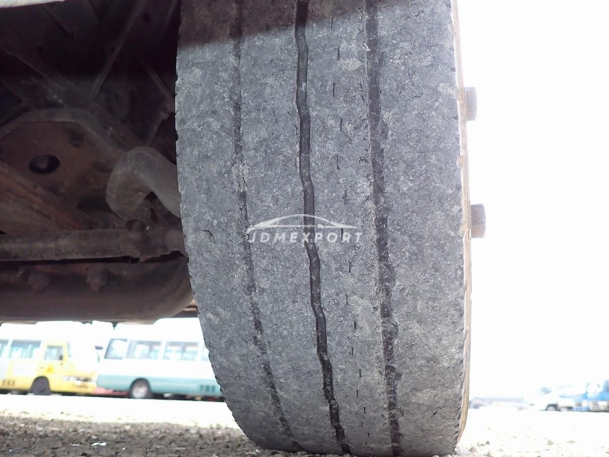 Mitsubishi Fuso Canter 2001 thumbnail 10