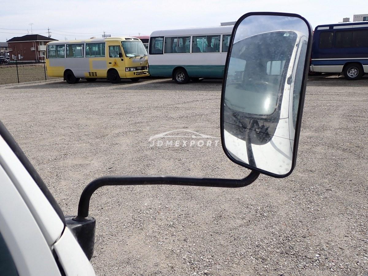 Mitsubishi Fuso Canter 2001 thumbnail 42