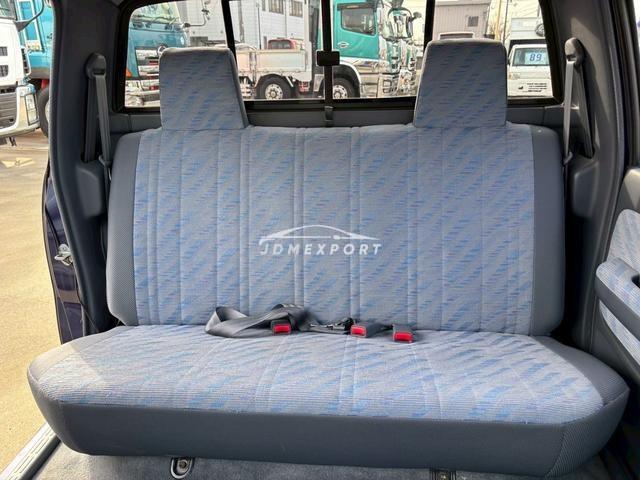 Toyota Hilux 2000 thumbnail 15