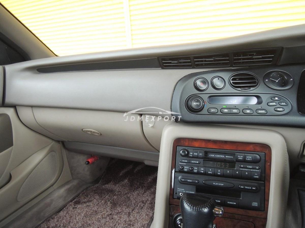 Mazda Sentia 1991 thumbnail 26