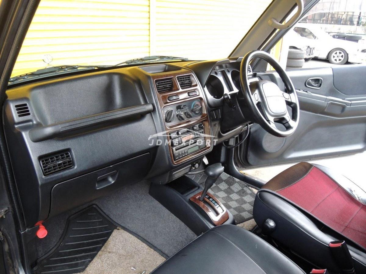 Mitsubishi Pajero Jr 1998 thumbnail 8