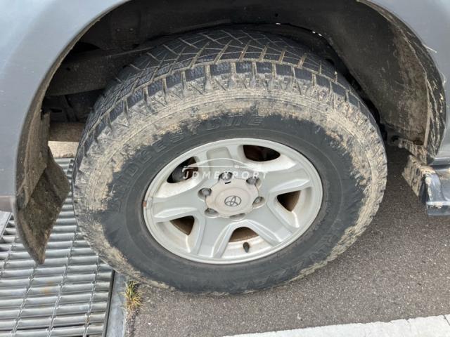 Toyota Land Cruiser Prado 1996 thumbnail 5