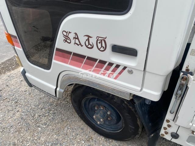 Isuzu Elf Truck 1990 thumbnail 19