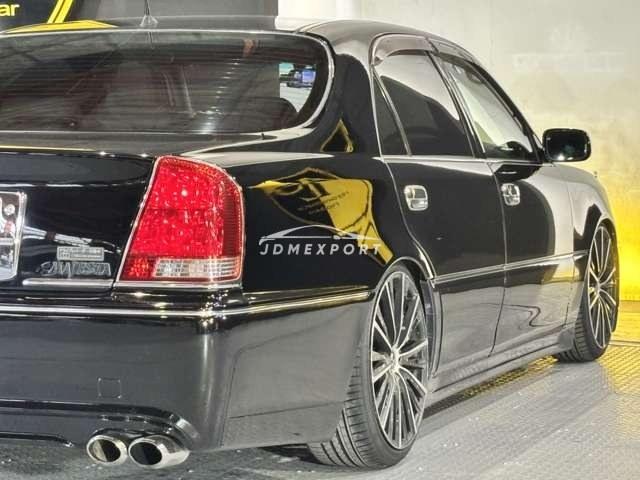 Toyota Crown Majesta 2000 thumbnail 15