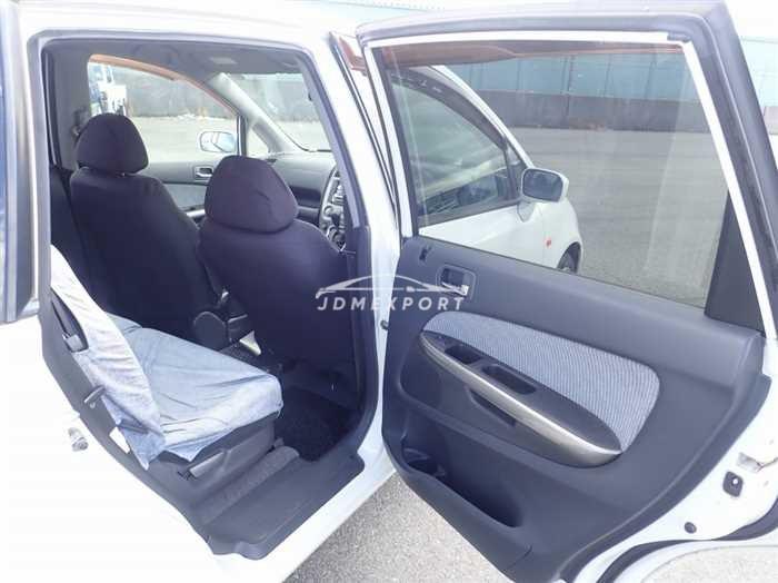Honda Stream 2001 thumbnail 16