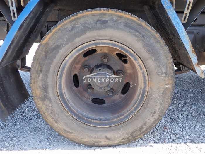 Mitsubishi Fuso Canter 1991 thumbnail 11