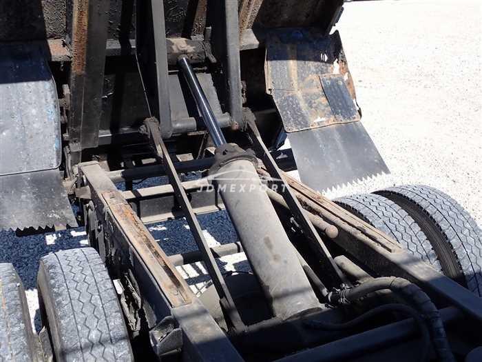 Mitsubishi Fuso Canter 1991 thumbnail 9