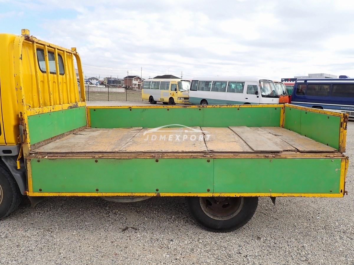 Mitsubishi Fuso Canter 1997 thumbnail 33