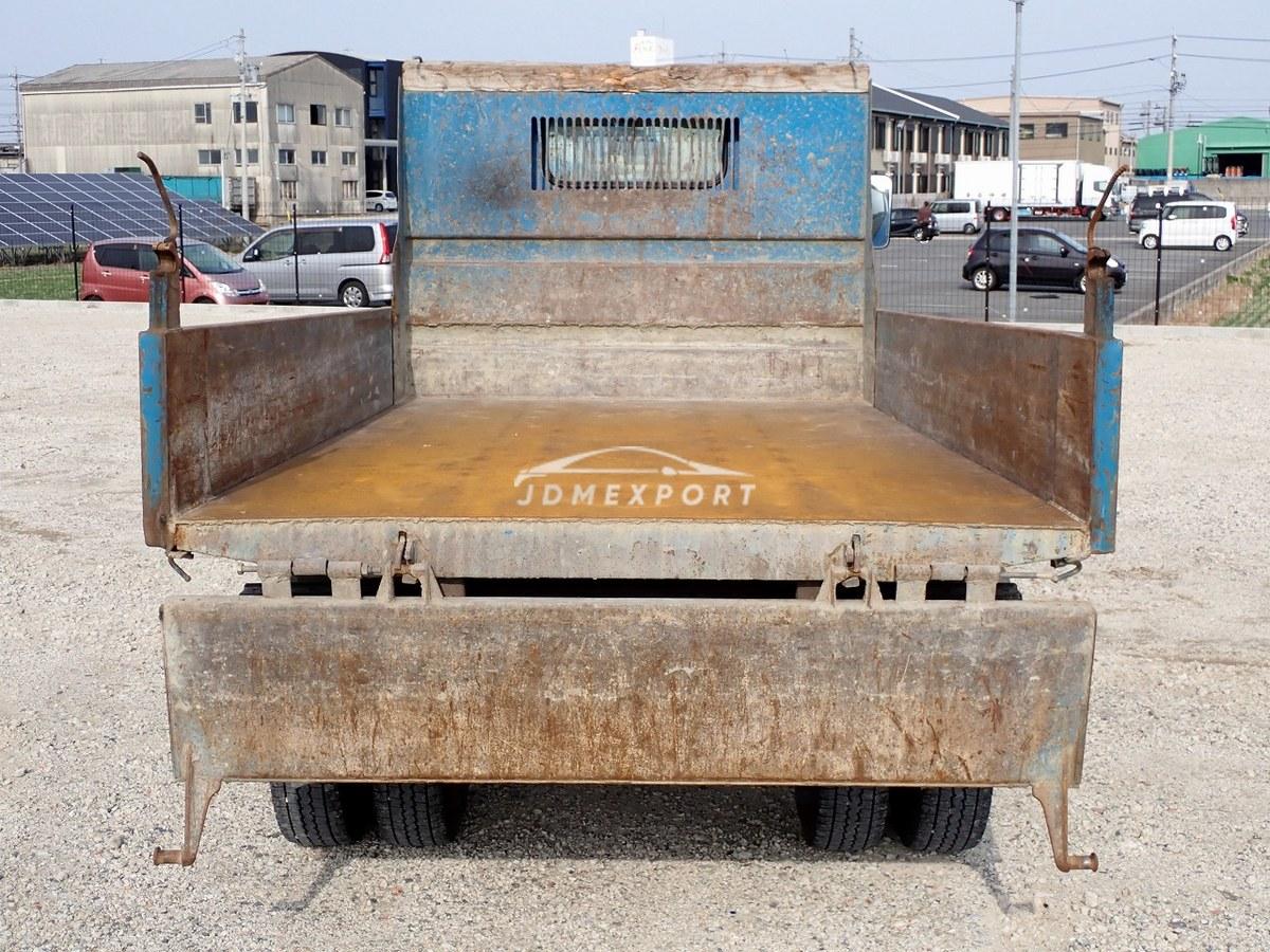 Mitsubishi Fuso Canter 2000 thumbnail 36