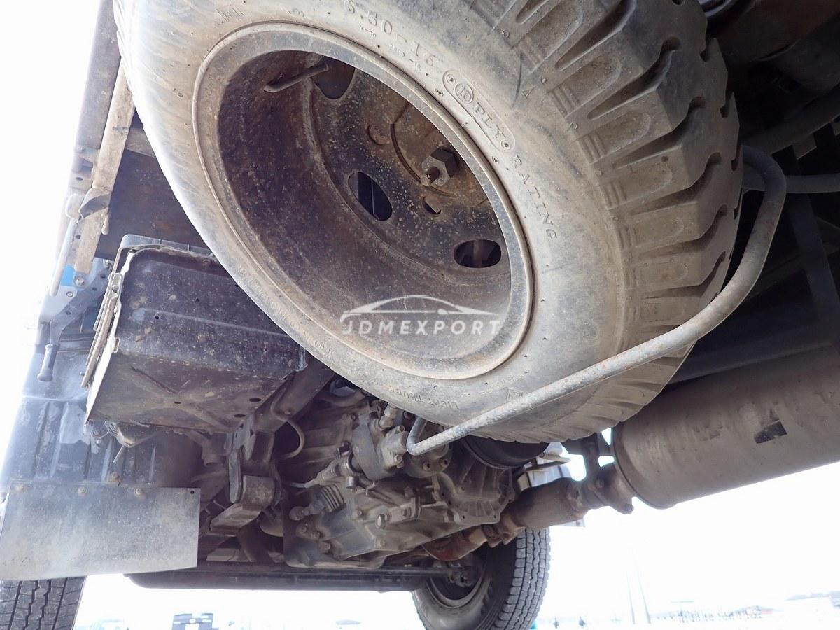 Mitsubishi Fuso Canter 2000 thumbnail 22