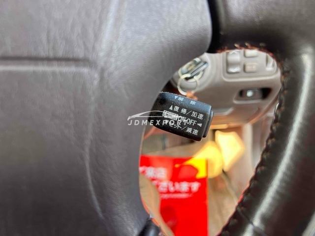Toyota Crown Majesta 1992 thumbnail 27