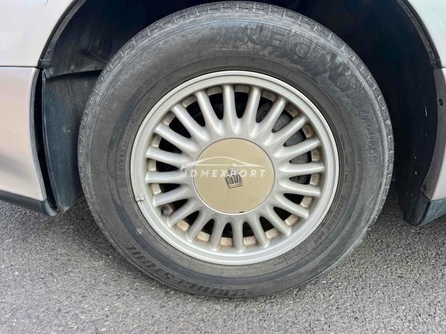 Toyota Crown Majesta 1992 thumbnail 4