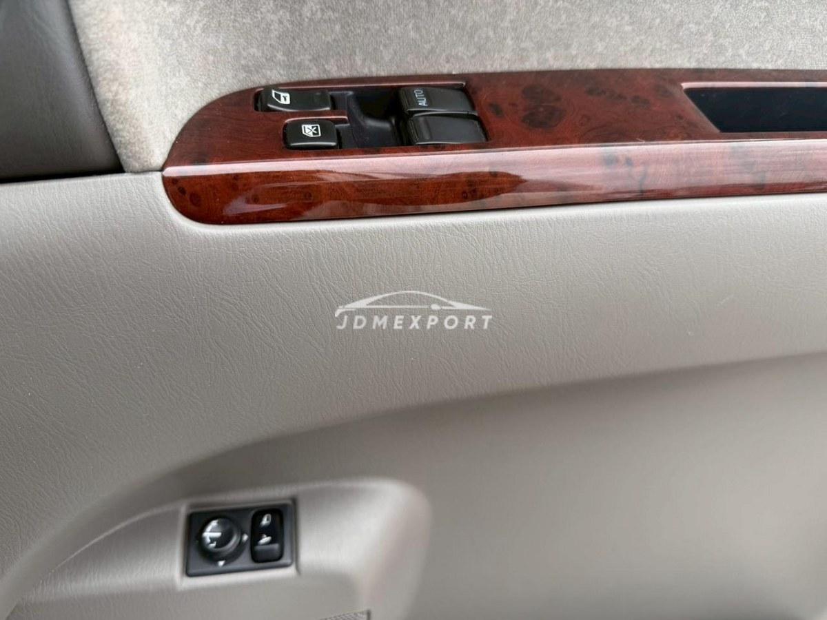 Nissan Elgrand 2001 thumbnail 36