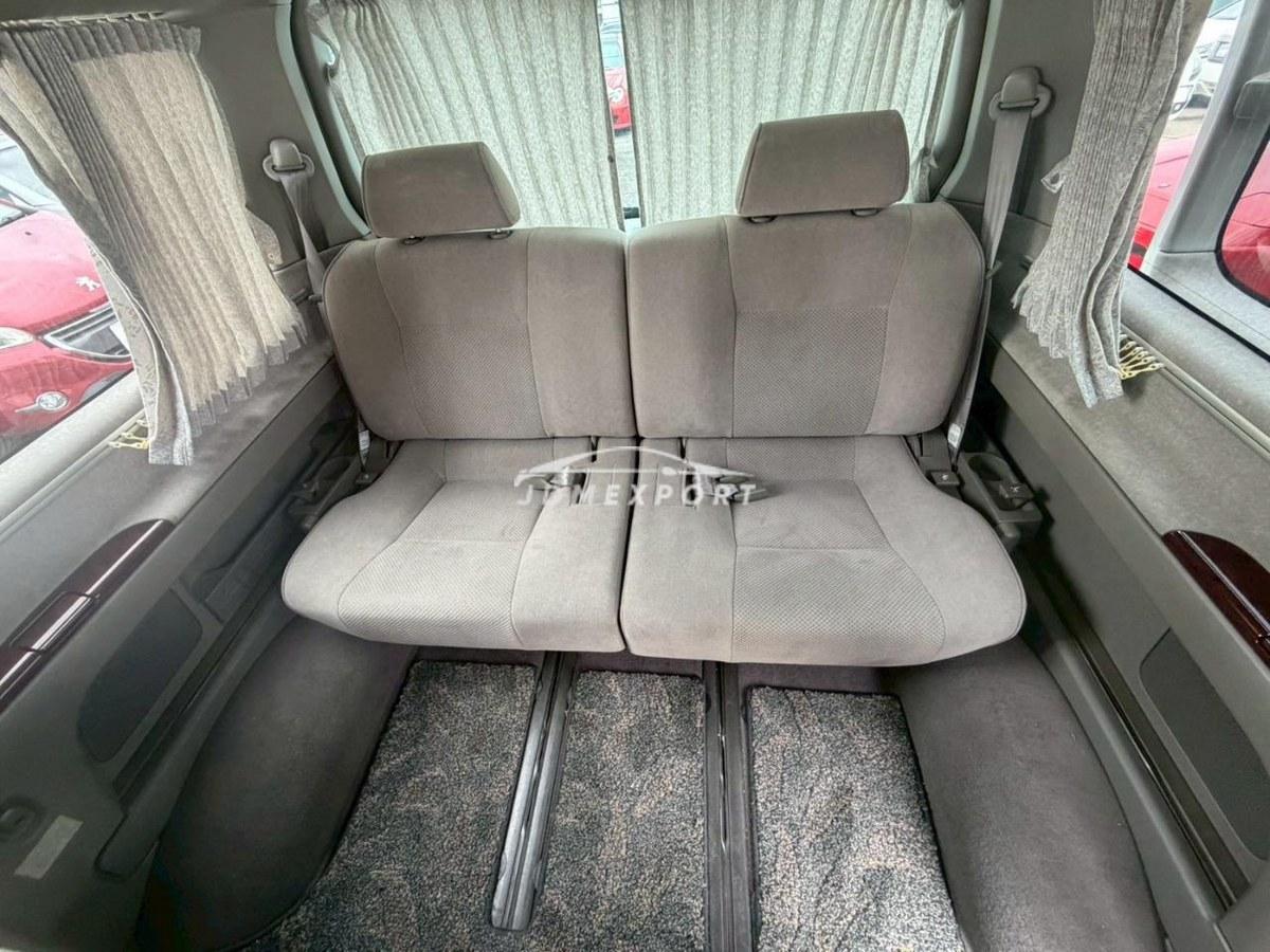 Nissan Elgrand 2001 thumbnail 19