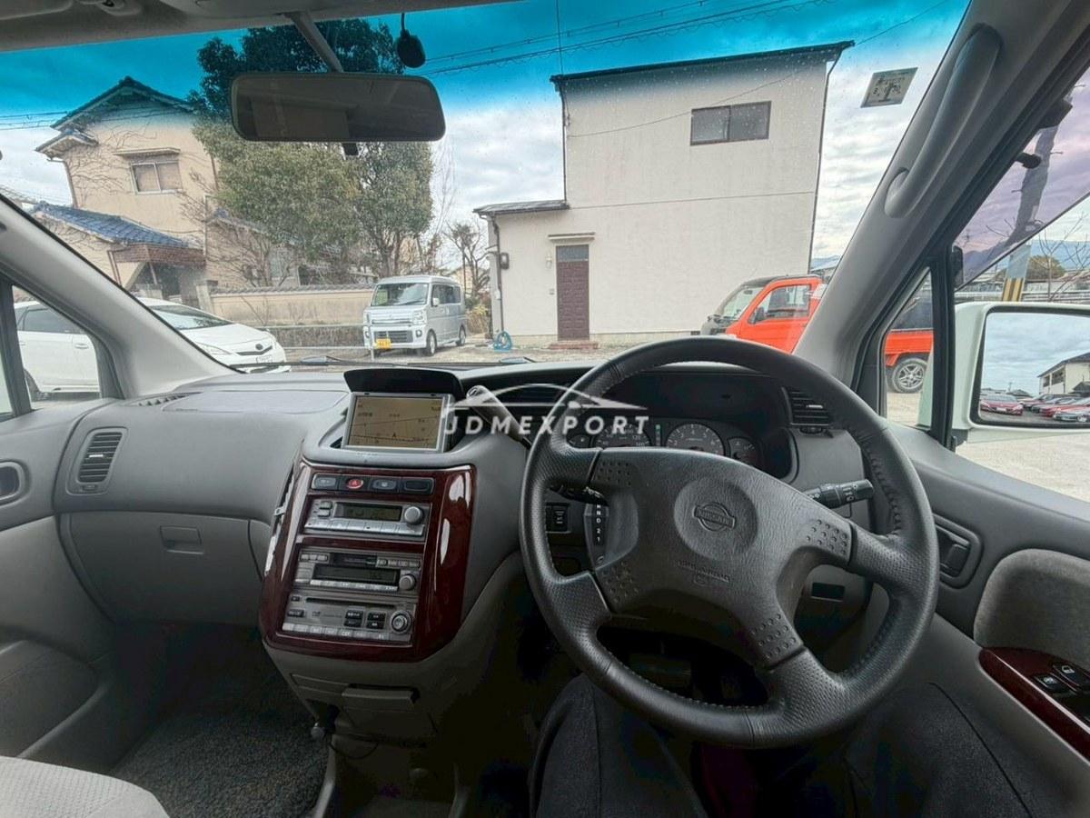 Nissan Elgrand 2001 thumbnail 23