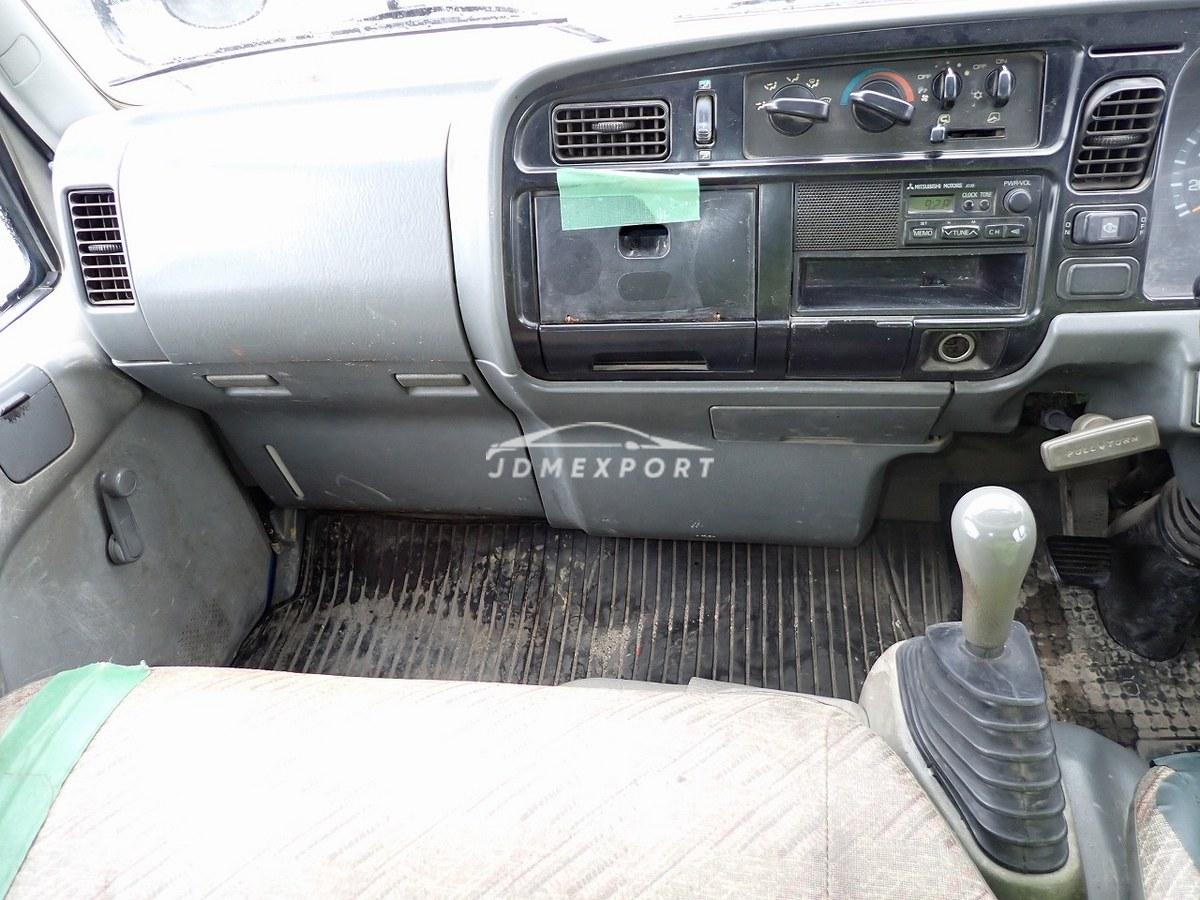 Mitsubishi Fuso Canter 1995 thumbnail 31
