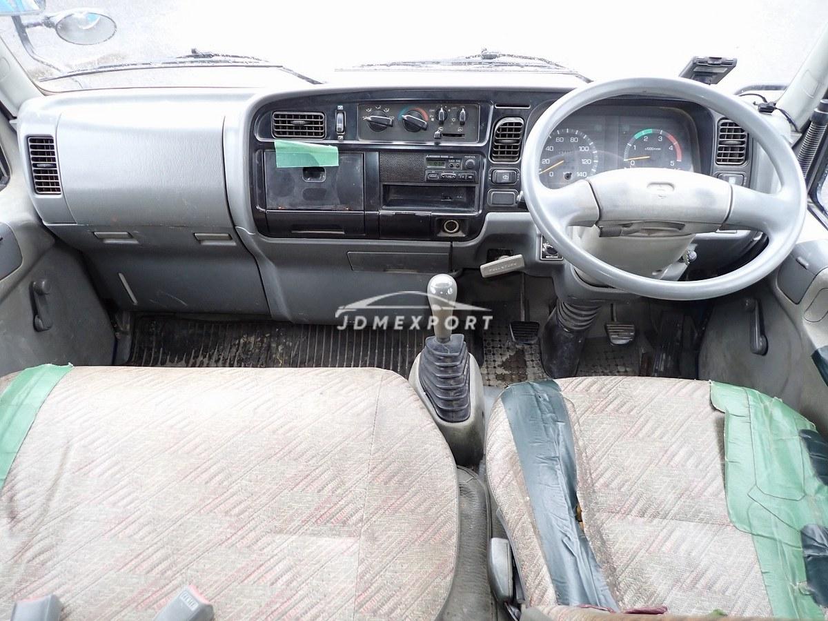 Mitsubishi Fuso Canter 1995 thumbnail 25