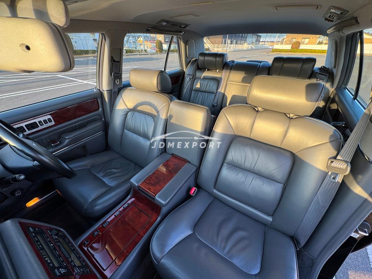 Toyota Century 2000 thumbnail 23