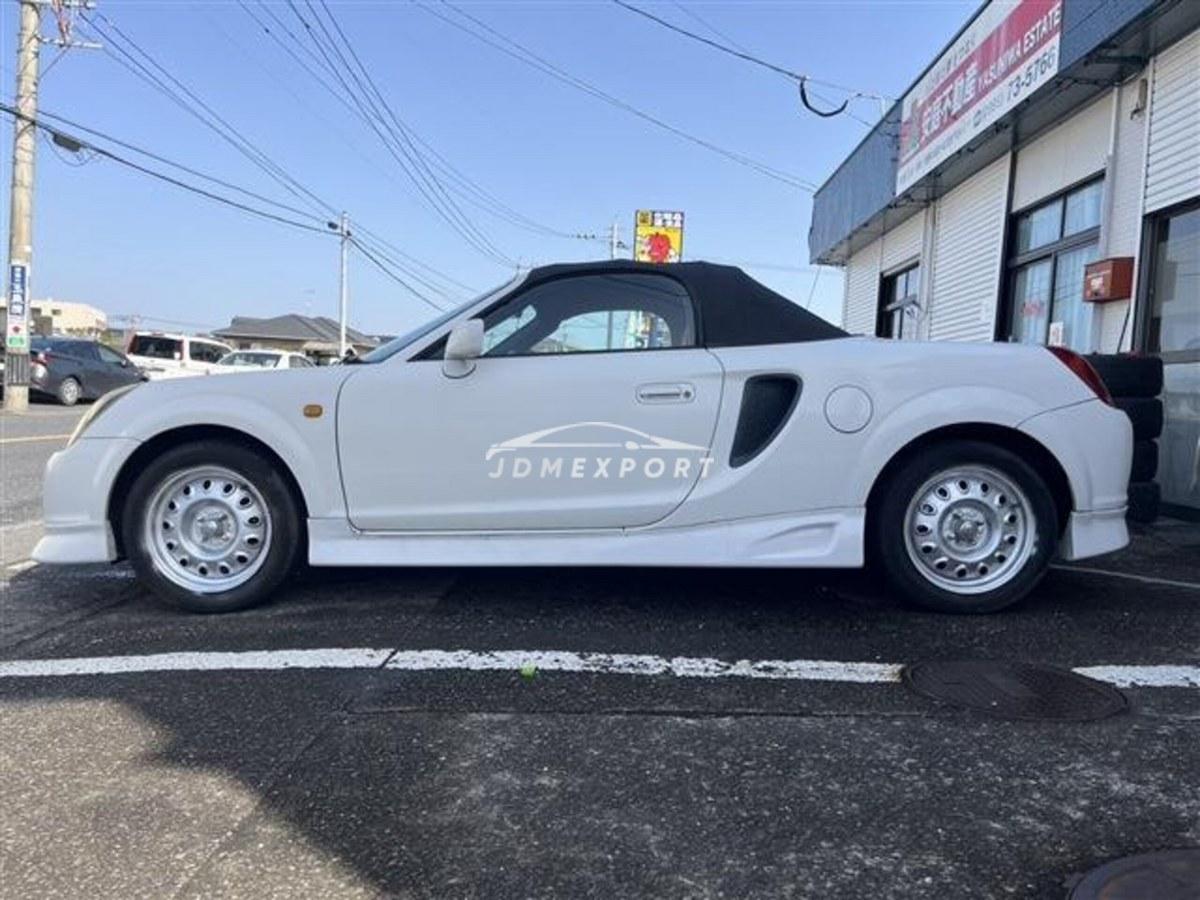 Toyota MR-S 2000