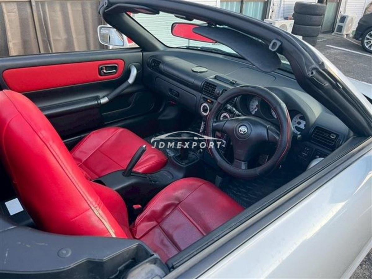 Toyota MR-S 2000 thumbnail 6