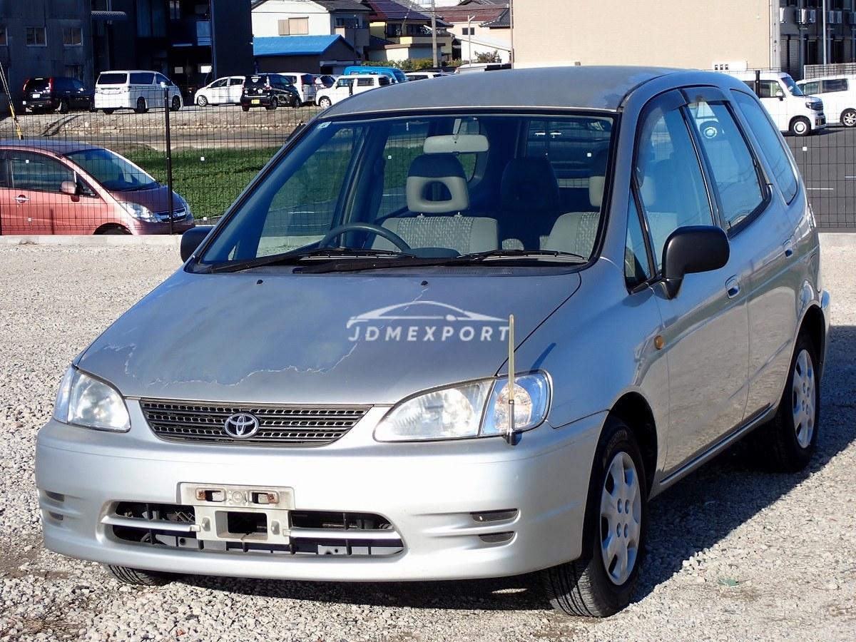1999 Toyota Corolla Spacio 2WD GF-AE111N