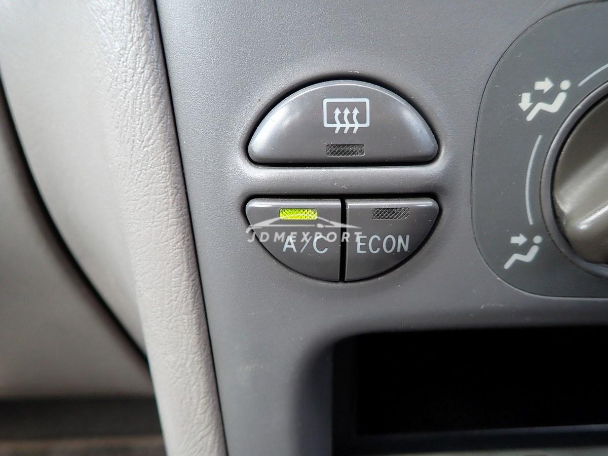 Toyota Corolla 1999 thumbnail 33