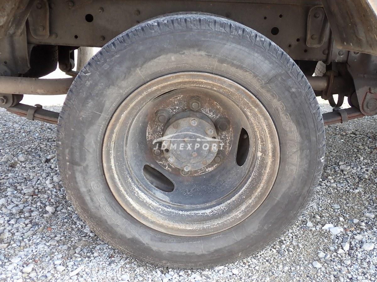 Mitsubishi Fuso Canter 1996 thumbnail 12