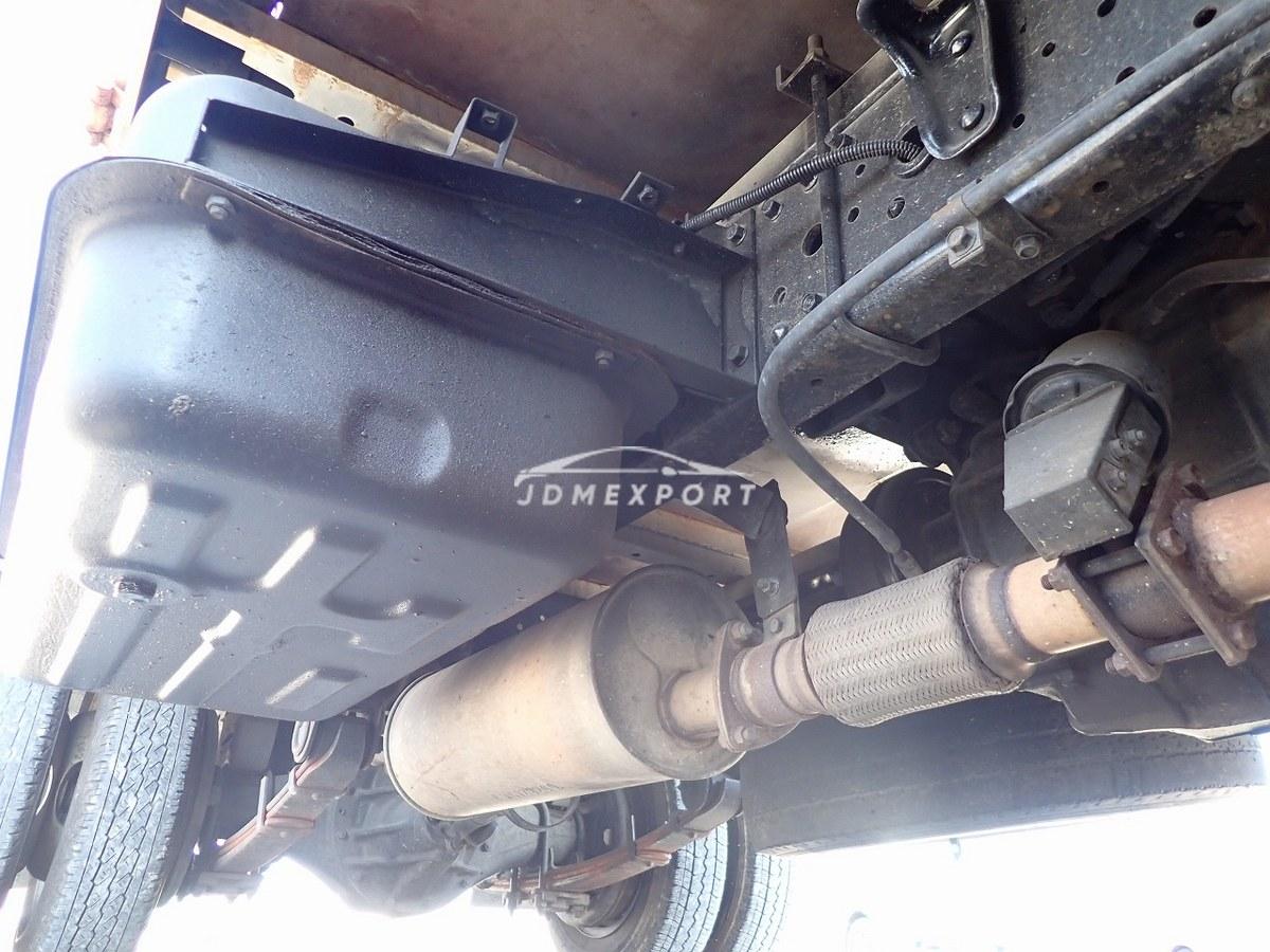 Mitsubishi Fuso Canter 1996 thumbnail 17