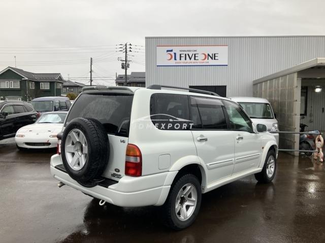Suzuki Grand Escudo 2001 thumbnail 3