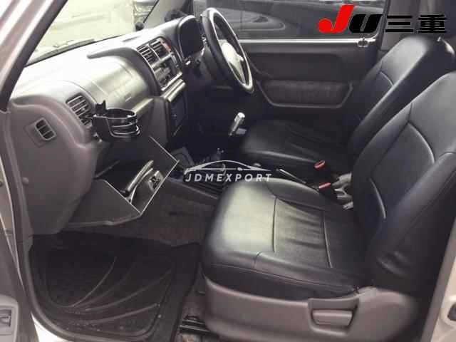 Suzuki Jimny 2001 thumbnail 7