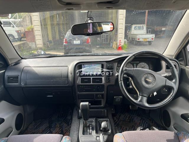 Isuzu Vehicross 1997 thumbnail 2