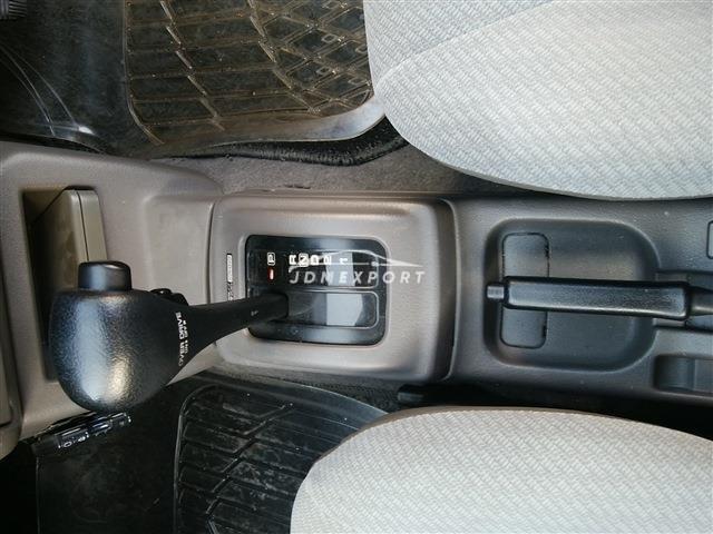 Nissan AD Wagon 1994 thumbnail 11
