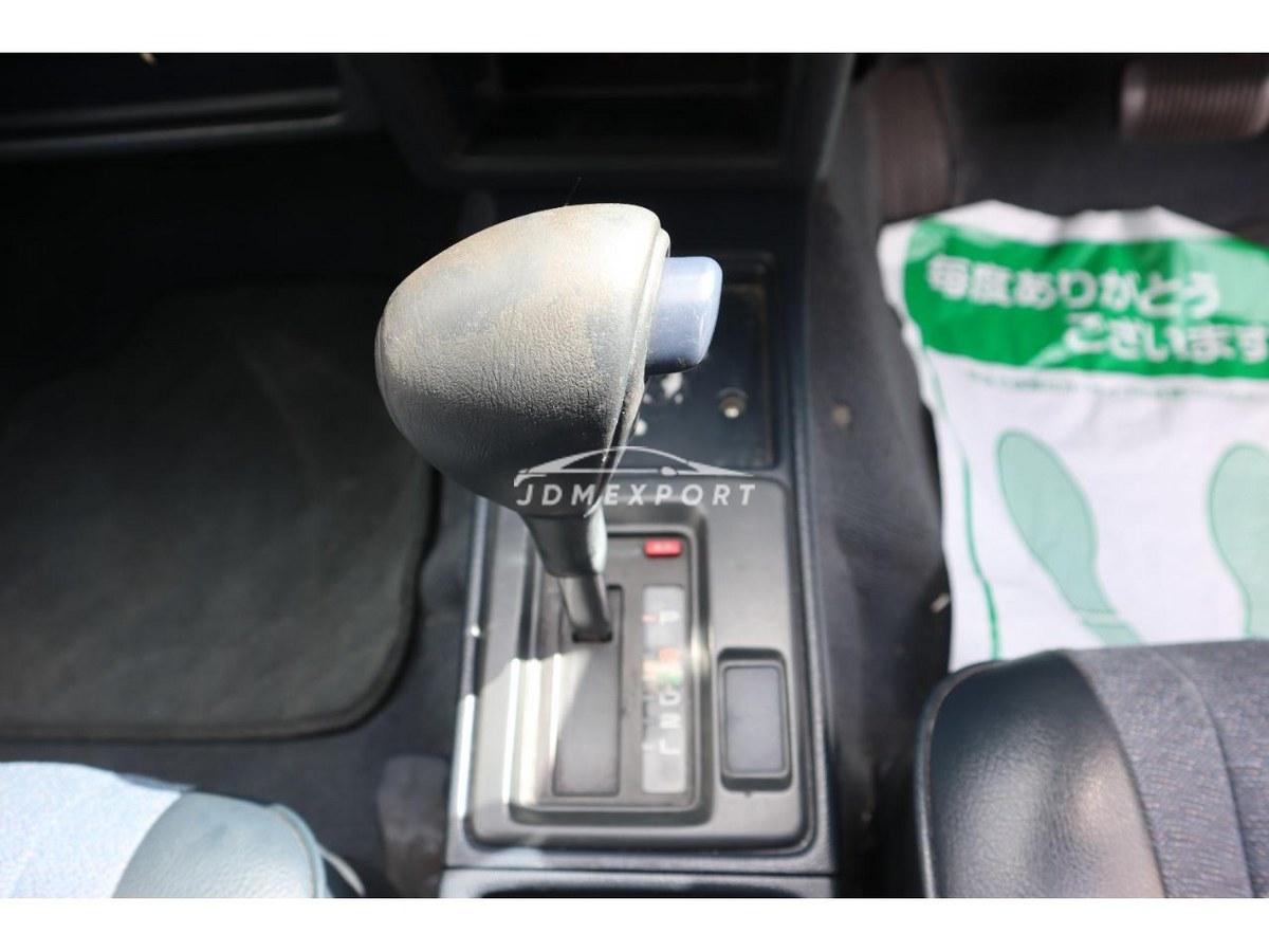 Toyota Crown Van 1999 thumbnail 25