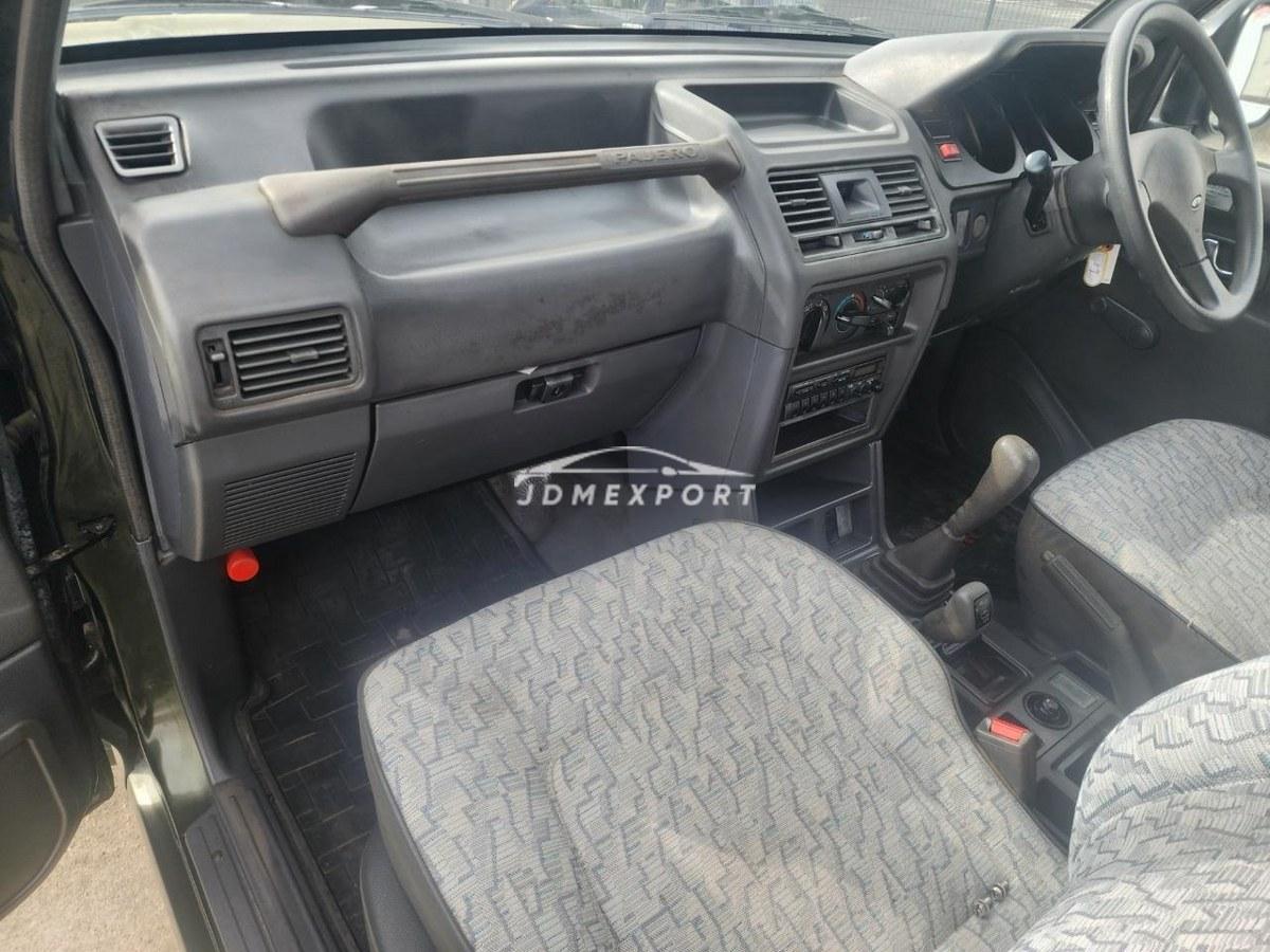 Mitsubishi Pajero 1996 thumbnail 36