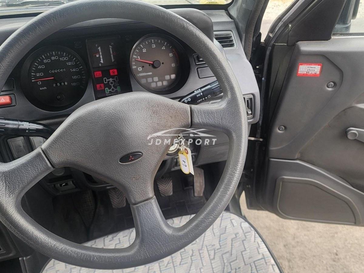 Mitsubishi Pajero 1996 thumbnail 16