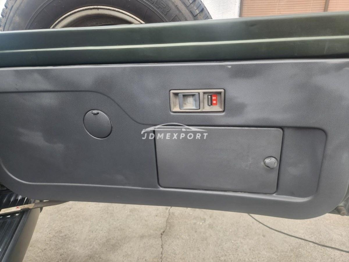 Mitsubishi Pajero 1996 thumbnail 72