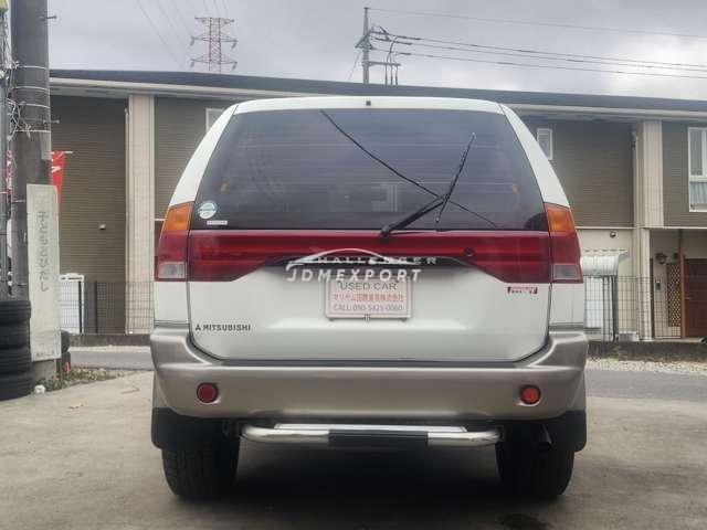 Mitsubishi challenger 1997 thumbnail 3