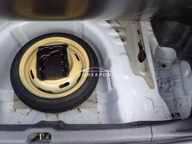 Toyota Corolla 2000 thumbnail 33