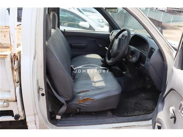 Toyota Hilux 1998 thumbnail 2