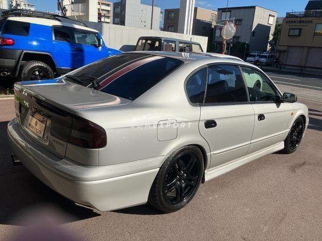 Subaru Legacy B4 1999 thumbnail 9