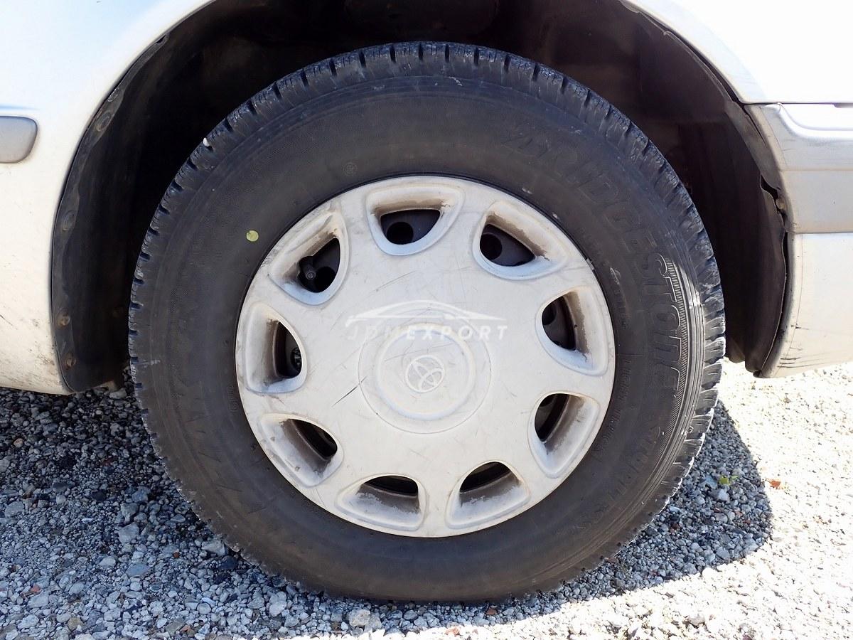 Toyota Corolla 1997 thumbnail 9