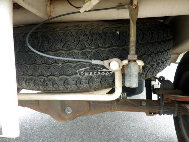 Suzuki Carry Truck 2000 thumbnail 21