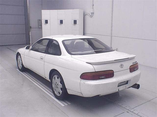 Toyota Soarer 1992 thumbnail 2